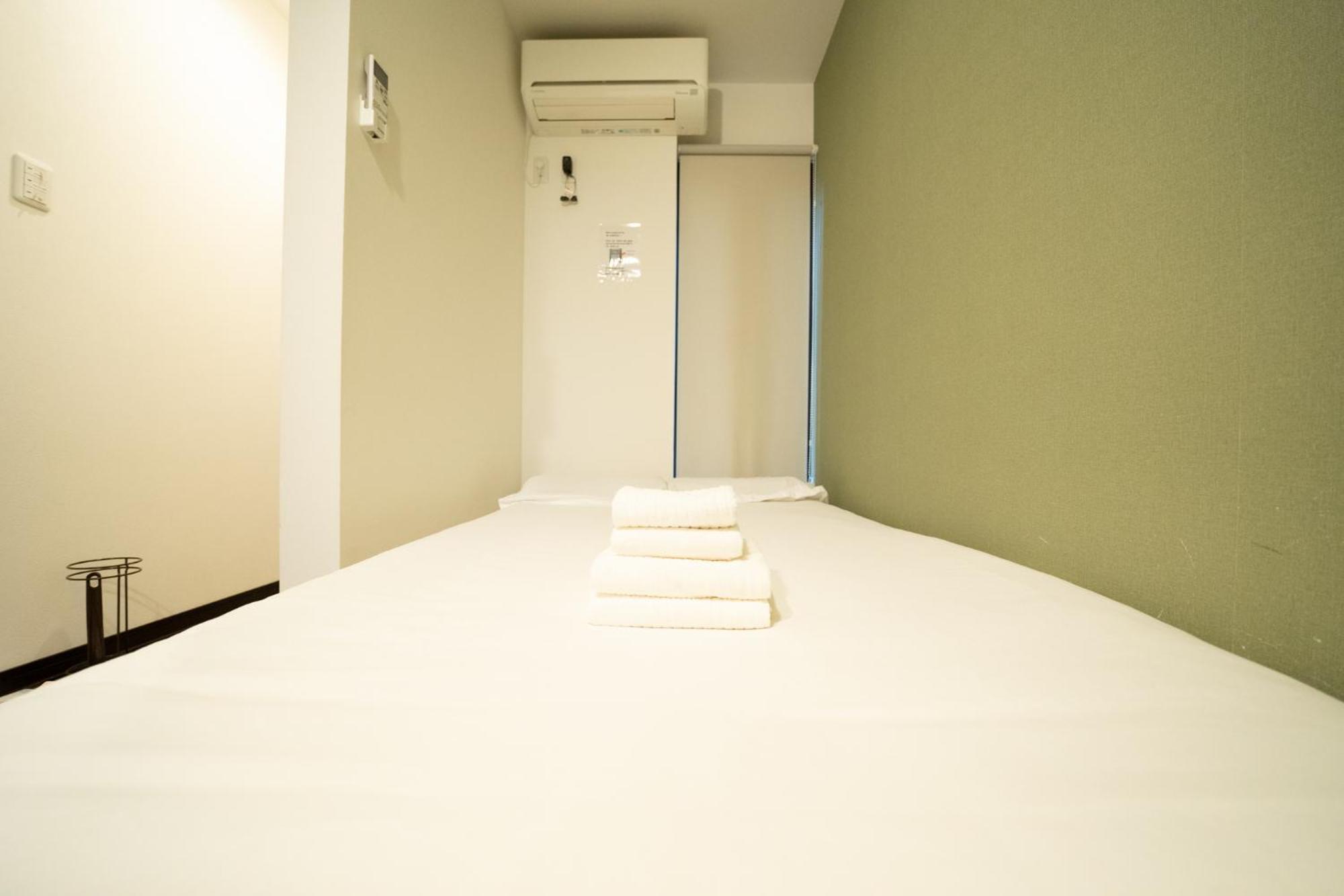 虹の宿101 Osaka Buitenkant foto